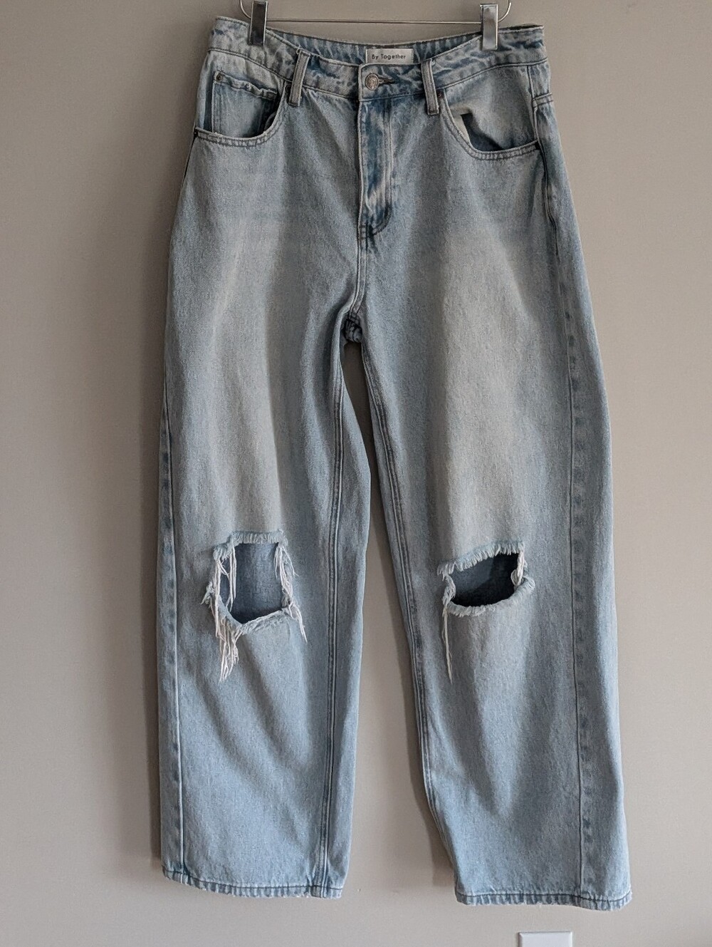 By Together High Rise Distressed Wide Leg Jeans Light Wash L 30x30